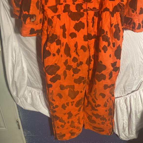 Large orange hunting suit - Picture 3 of 3